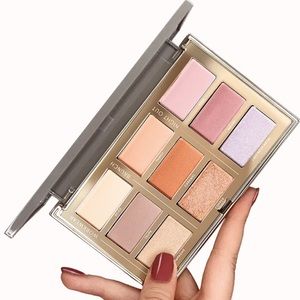 NEW complex culture full time eyeshadow pallet